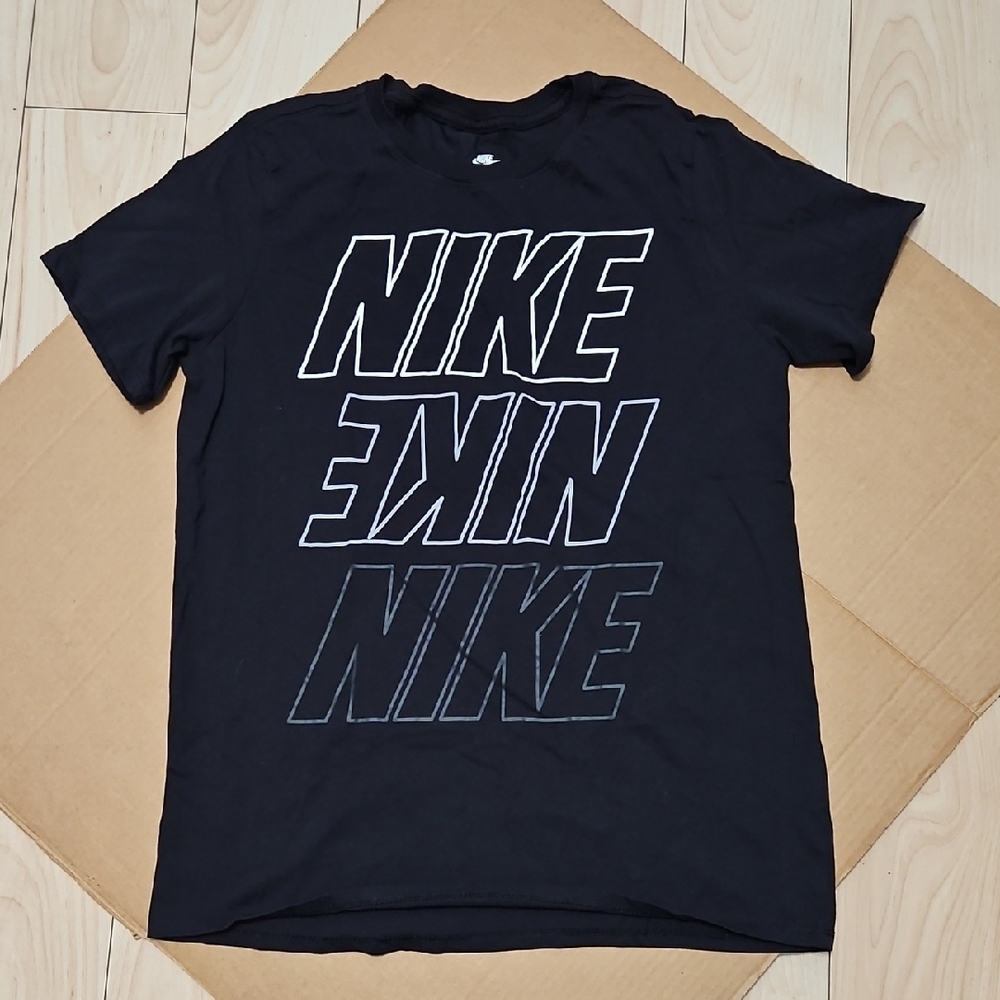Nike Black Short Sleeve Tee with Bold Logo